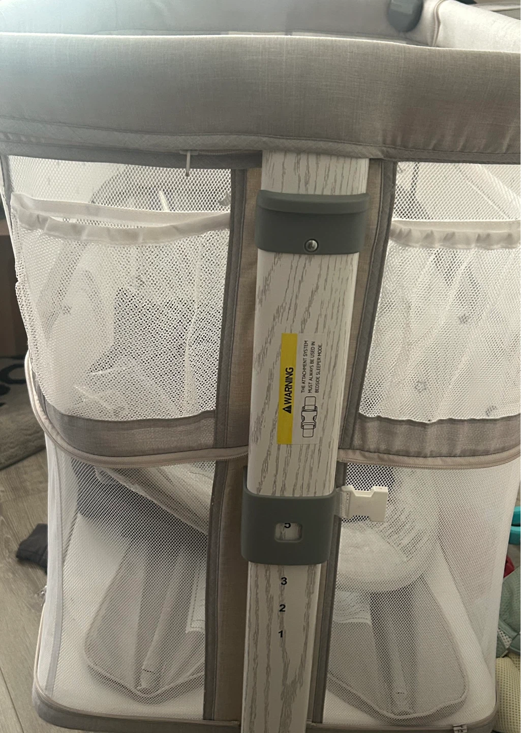 Portable Bassinet with Mobile - photo 2