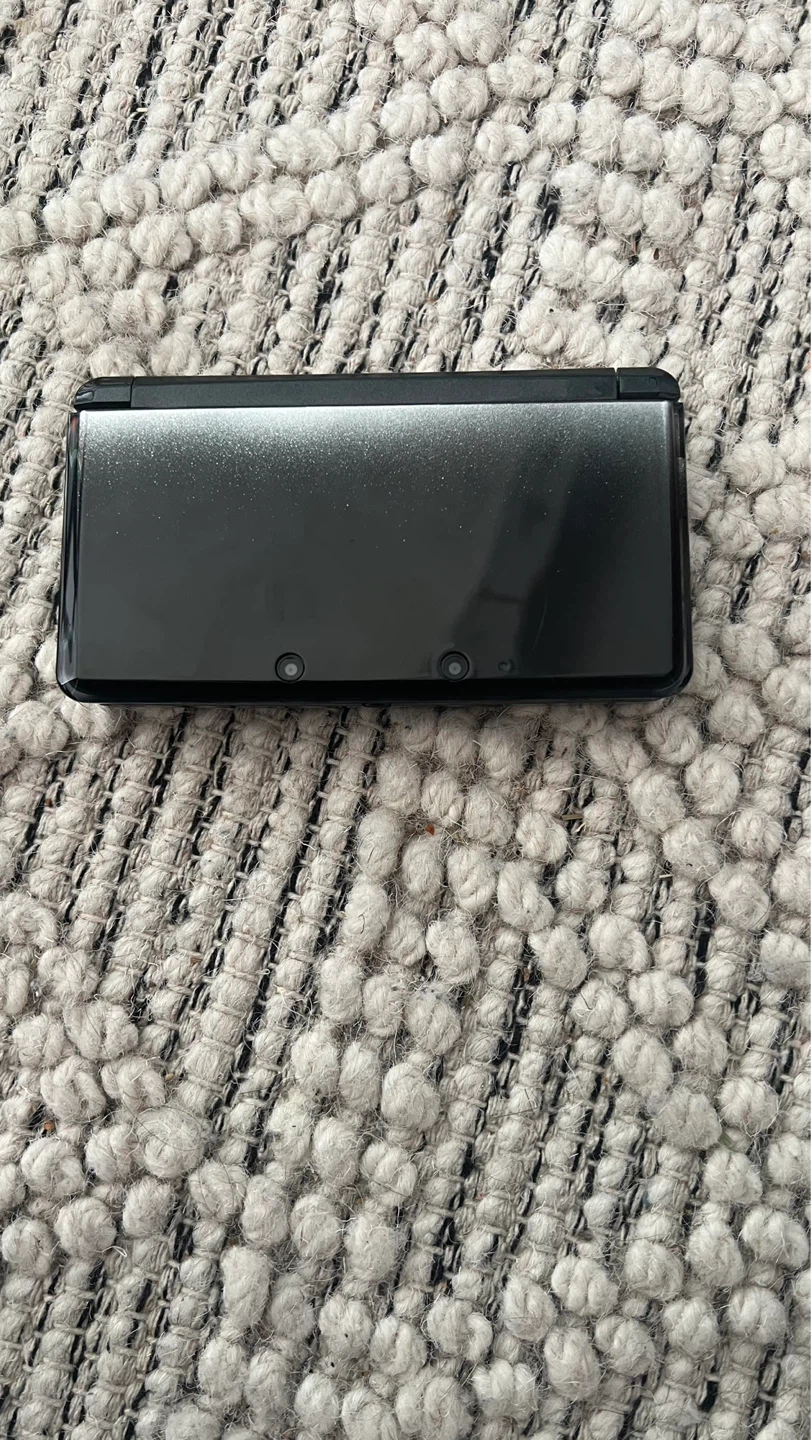 Nintendo 3DS (cosmo black) - photo 3