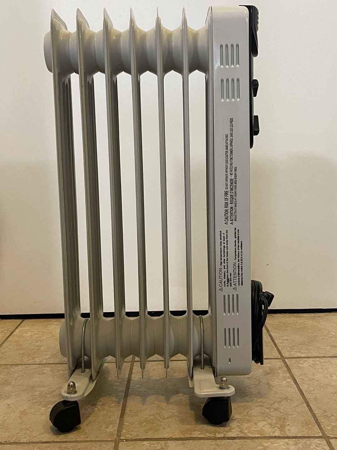 White Oil-Filled Radiator Heater with Wheels