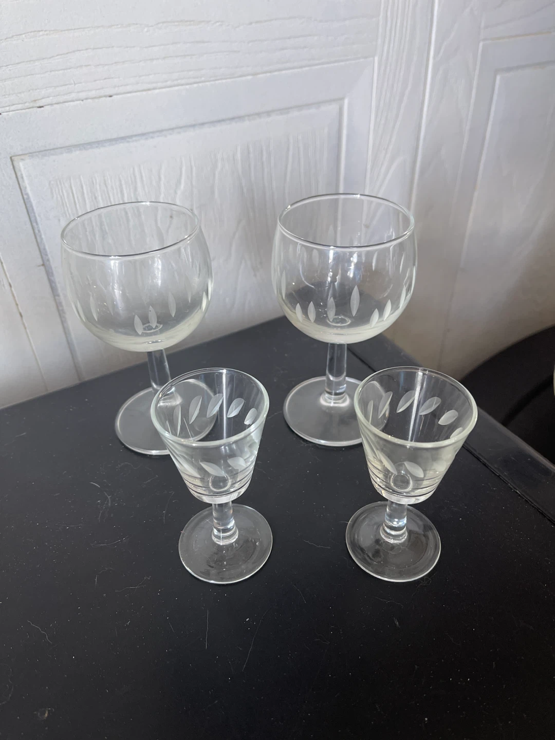 Set of 4 Etched Glass Cordial Shot Glasses