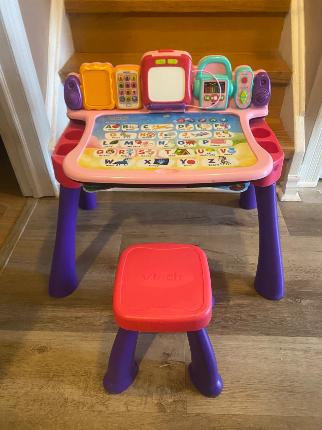 Vtech explore & write activity desk