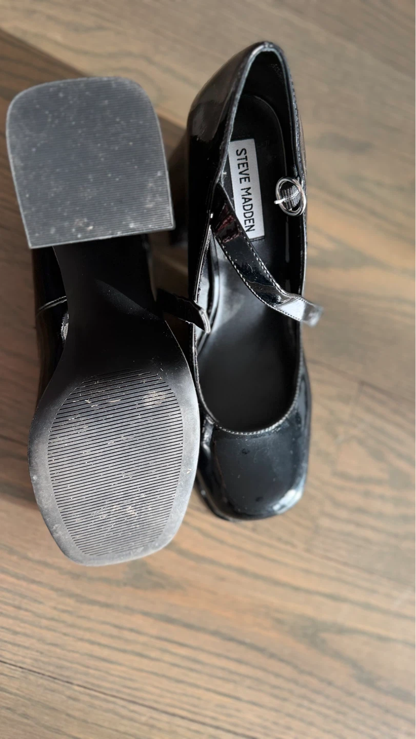 Steve Madden Black Patent Mary Jane Platform Heels - photo 3