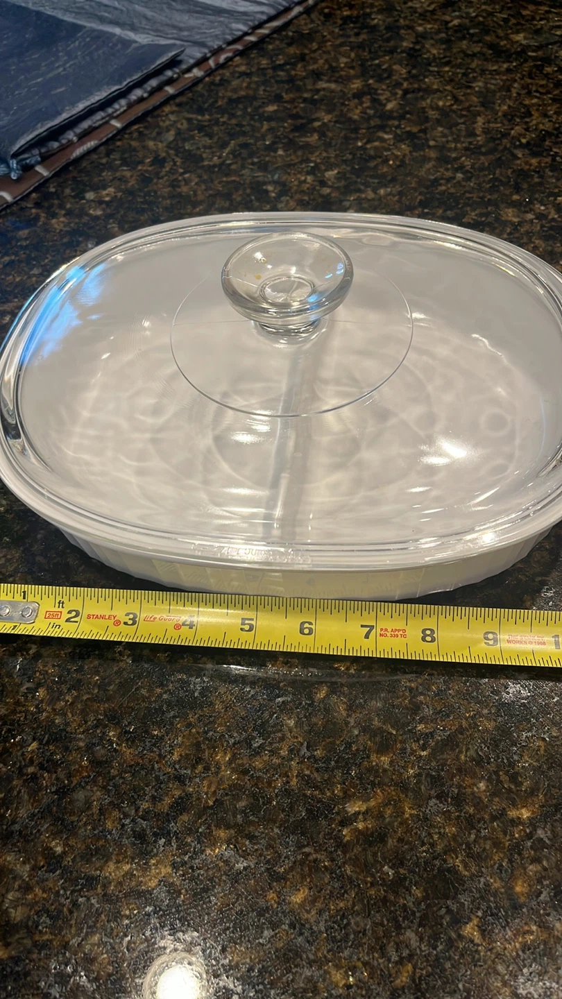 CorningWare Oval Casserole Dish with Glass Lid