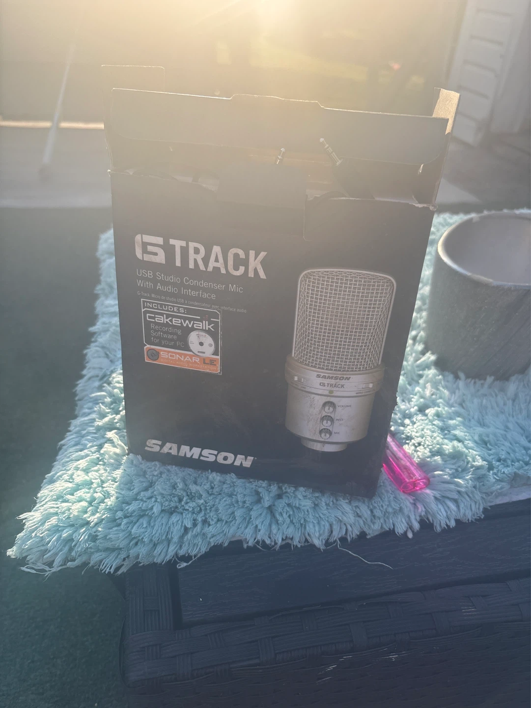 Samson G-Track USB Studio Condenser Microphone