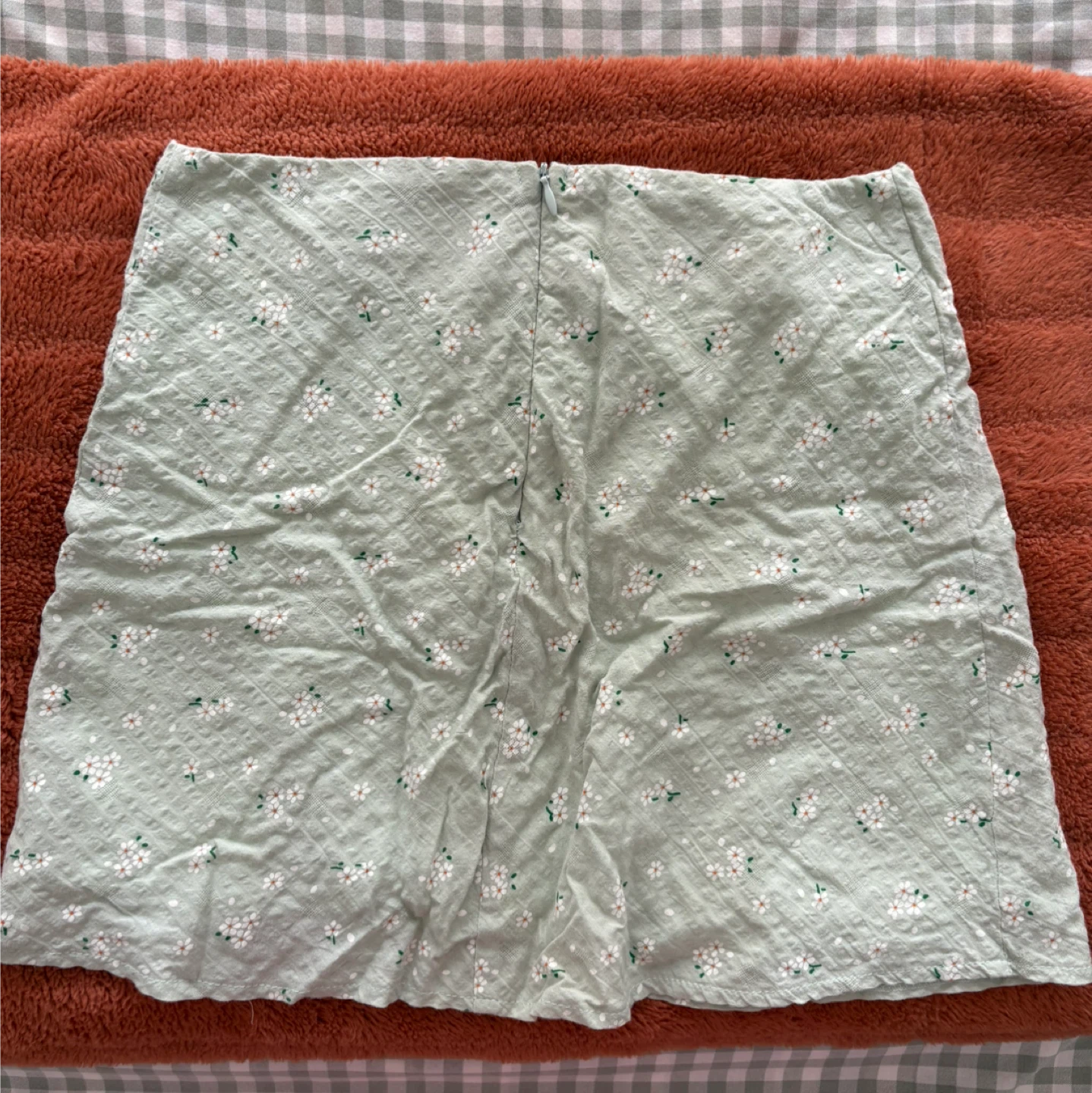 Light Green Floral Mini Skirt (Size 4) - photo 3