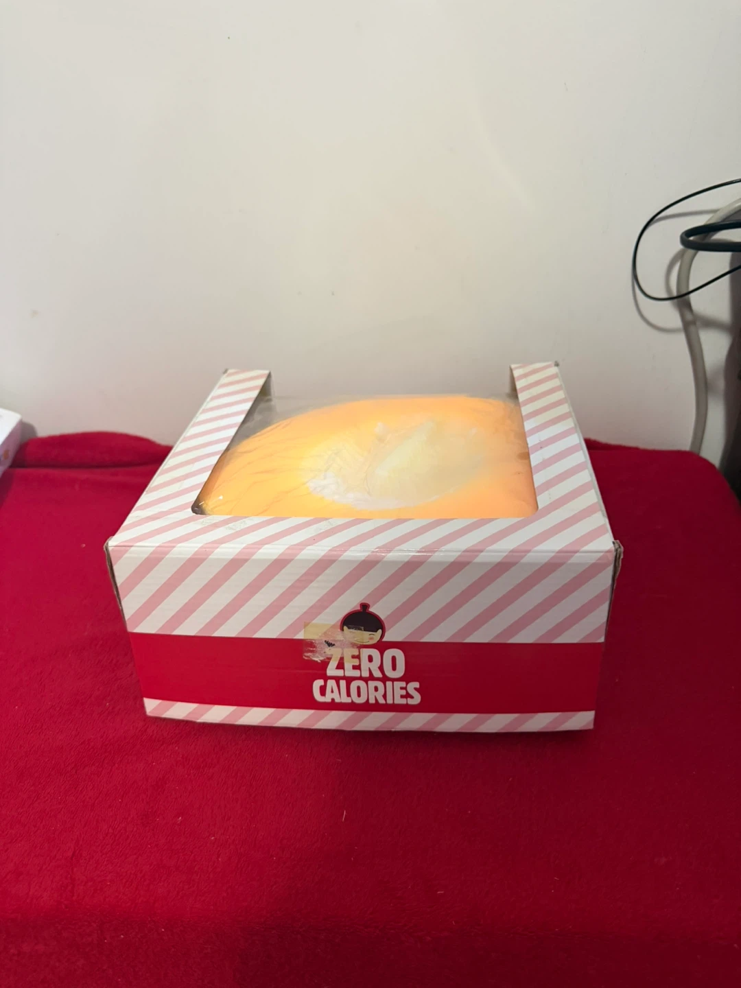 Squishies Slow-Rise "Zero Calories" Cake Squishy - photo 3