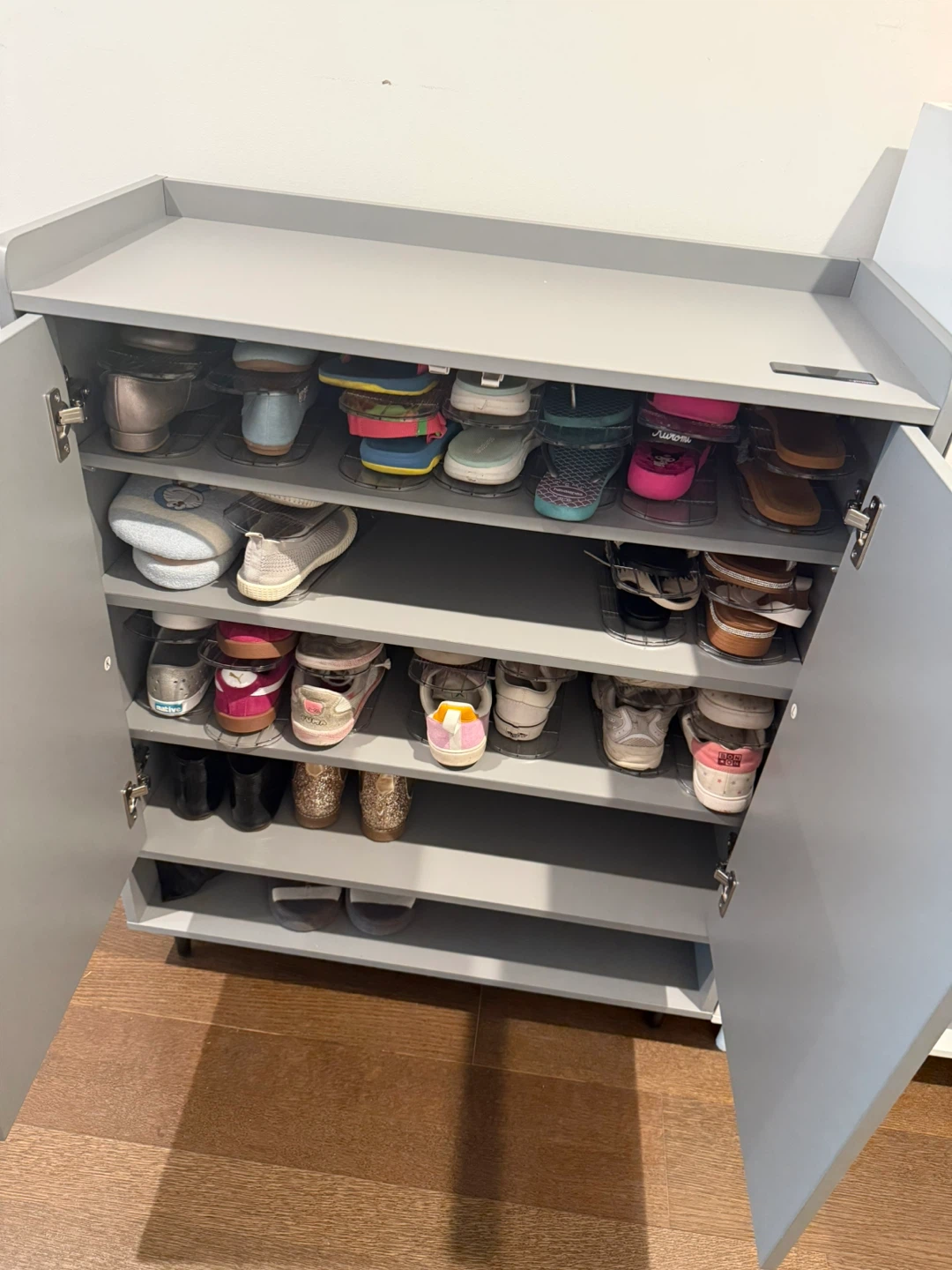 Grey Two-Door Shoe Cabinet - photo 2