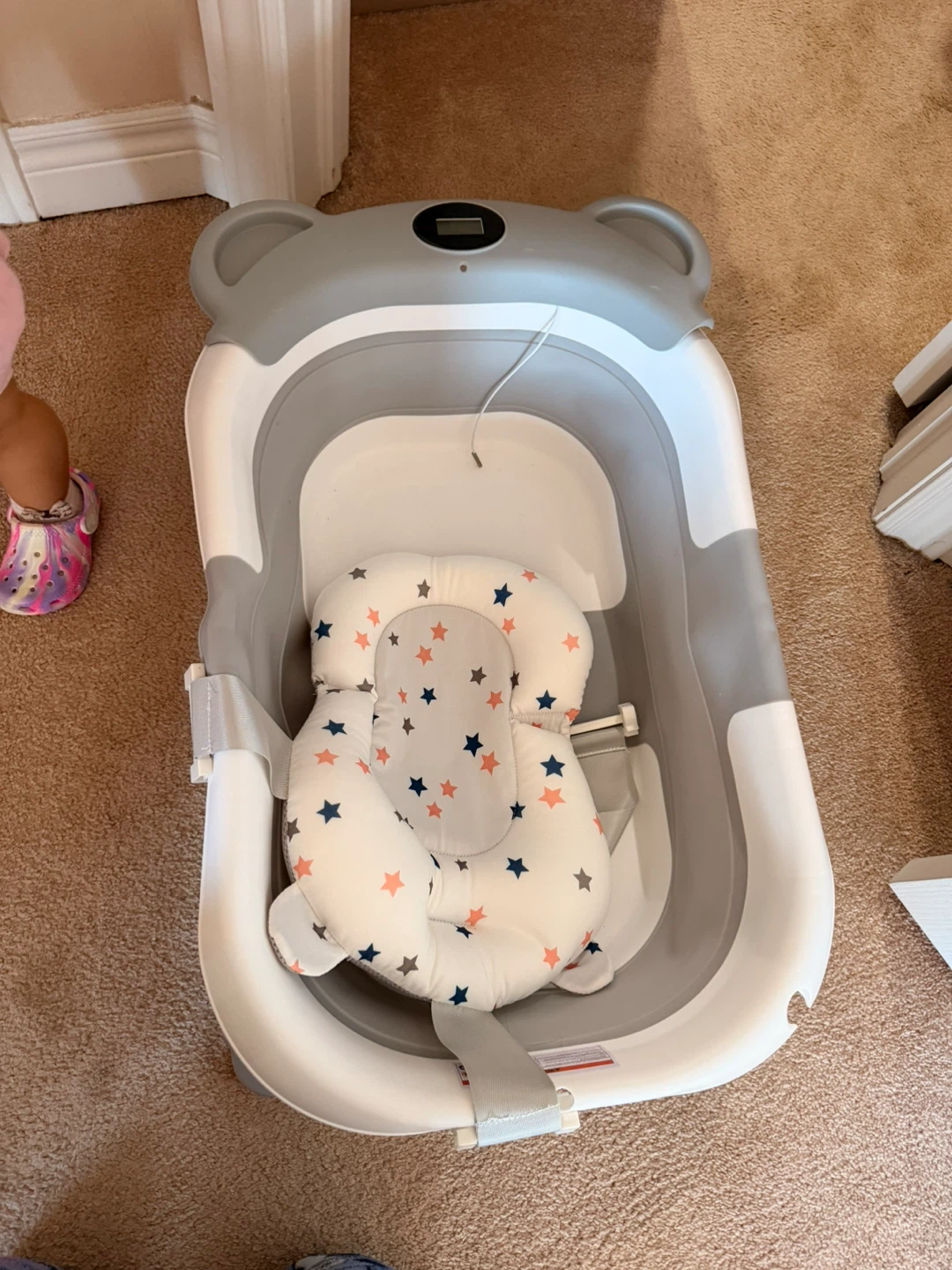 Collapsible Baby Bathtub with Adjustable Temperature