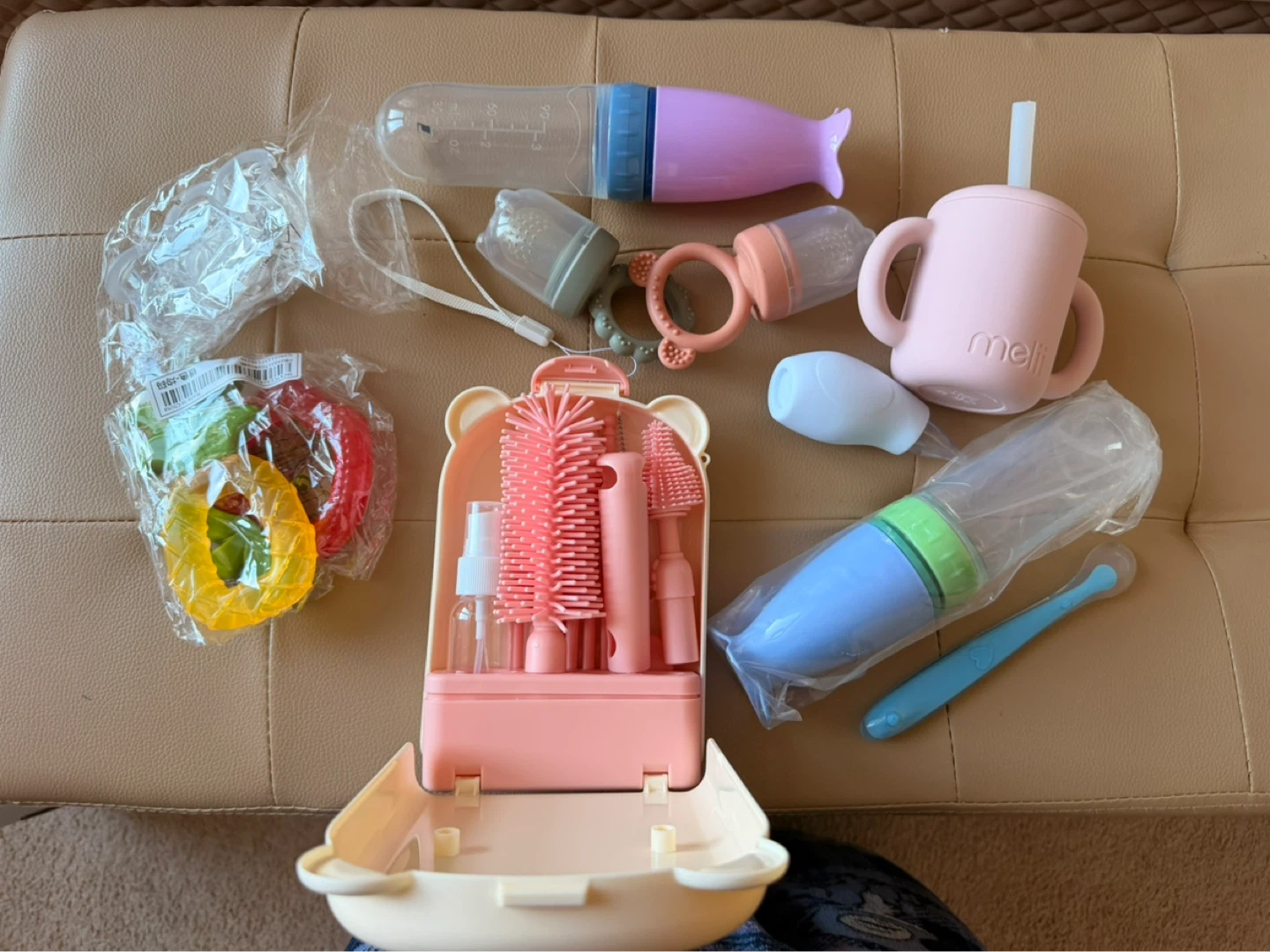 Cozy Pixies Baby Feeding & Cleaning Set