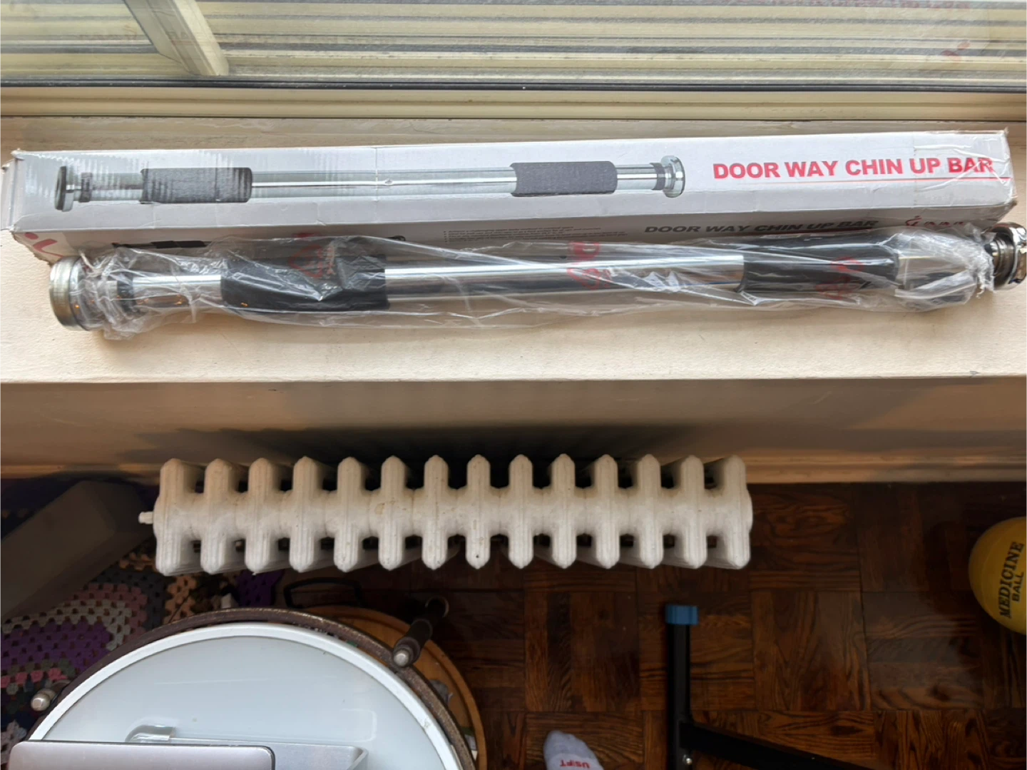 Doorway Chin Up Bar