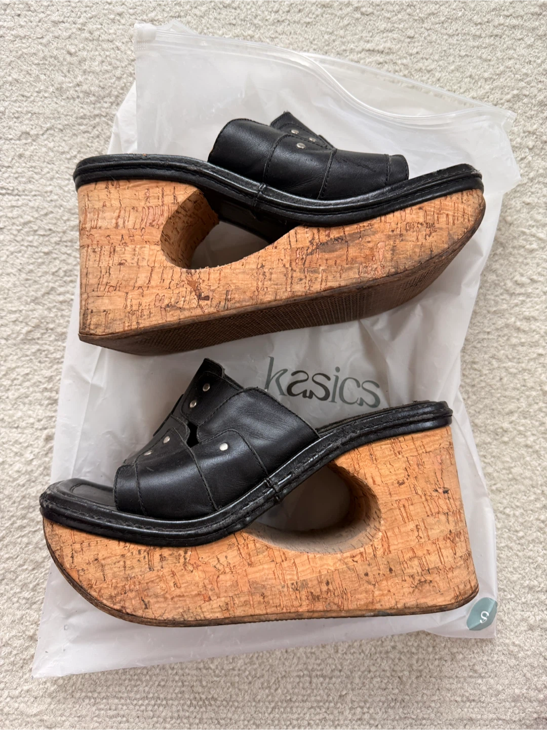 Vintage STONEBRIDGE Black Wedge Platforms