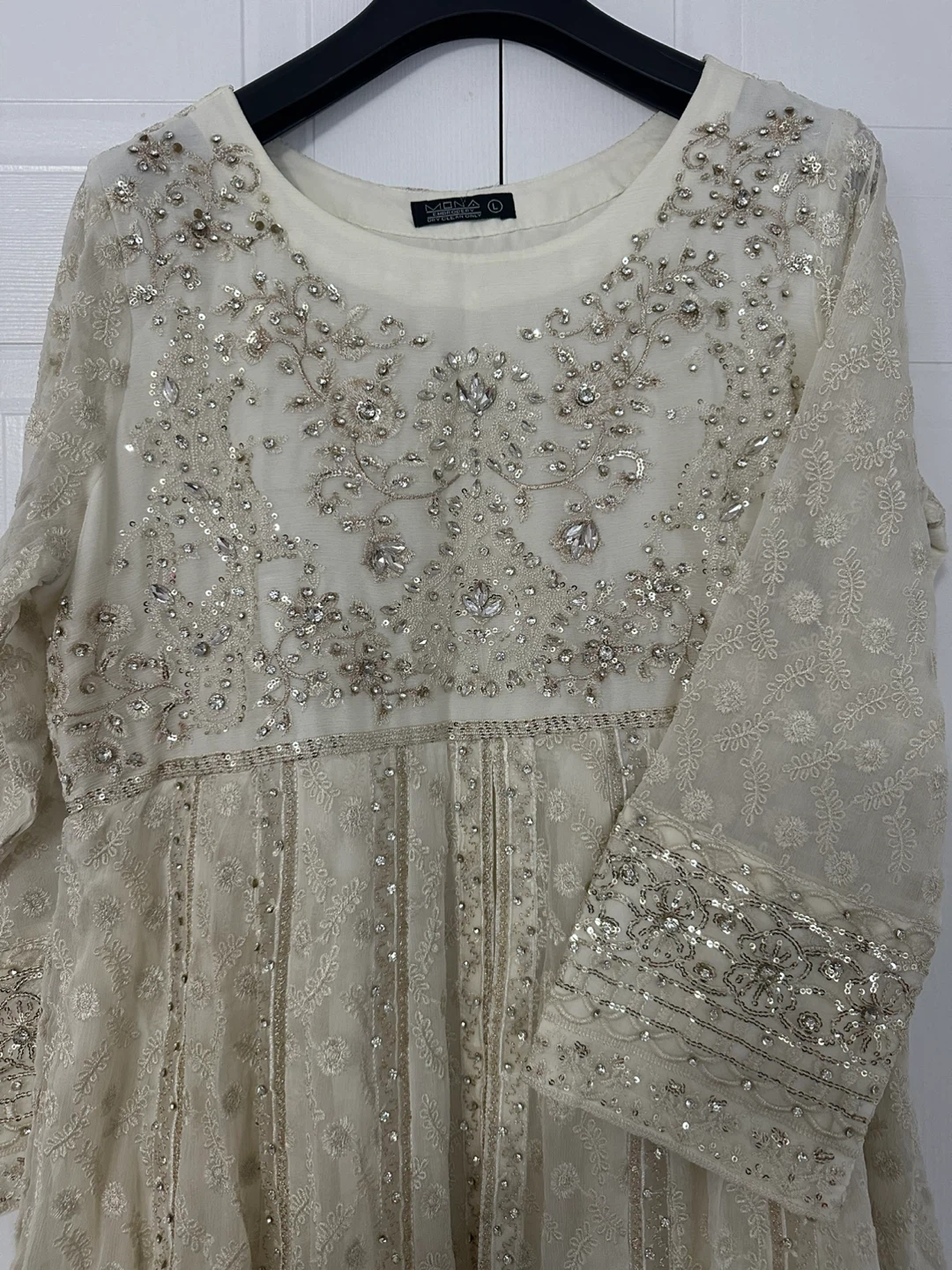 White and Gold Embroidered & Embellished Long Double Layer Dress - photo 3