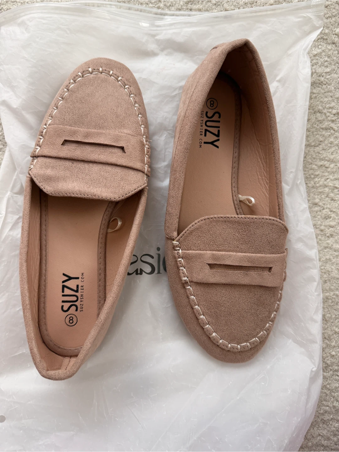 SUZY Women's Loafers
