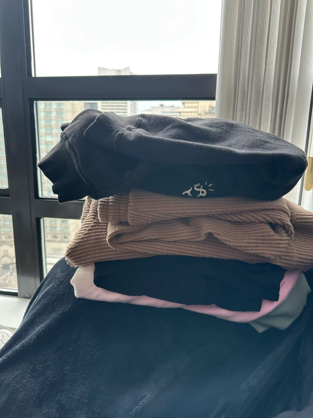 Bag of clothes - photo 4