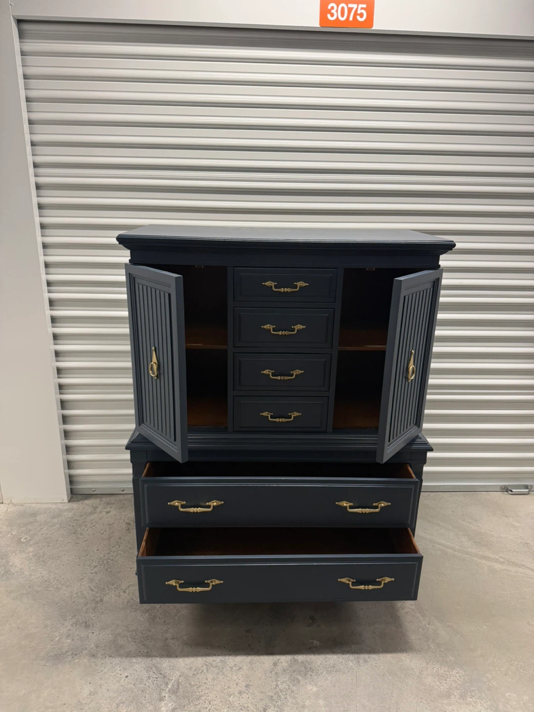 🚨Free Delivery NJ/NY Navy Blue Solid Wood Dresser - 6 Drawers - photo 4