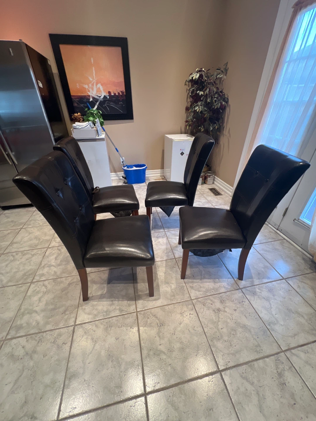 Set of 4 Tufted Dining Chairs