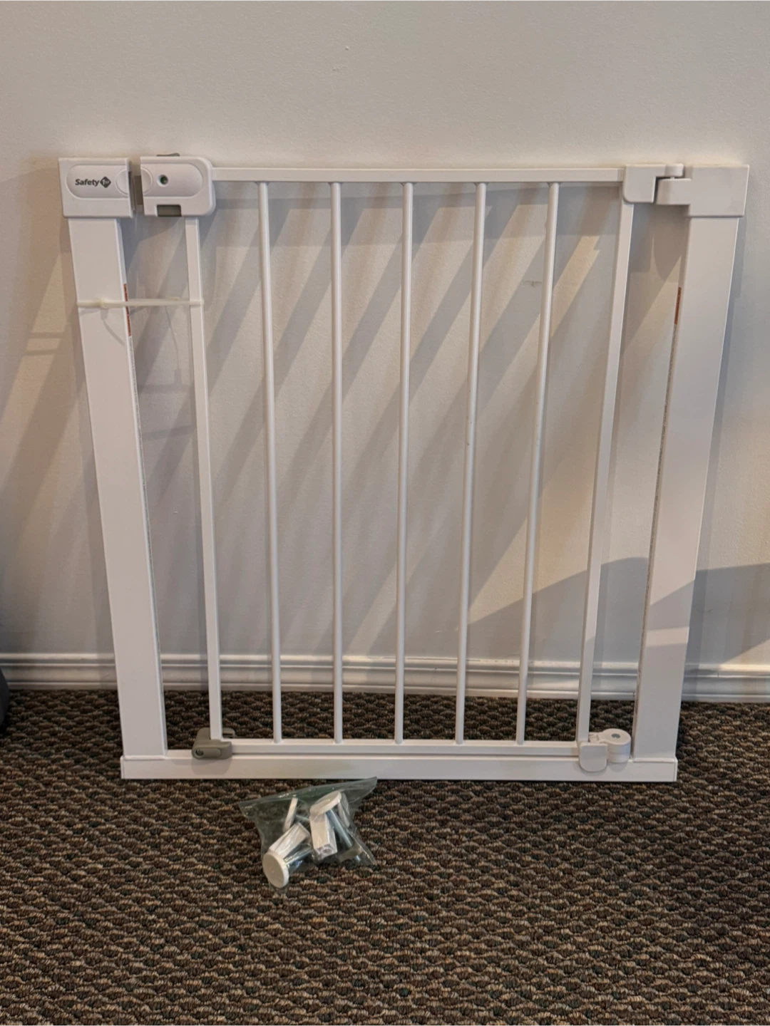 Safety 1st White Baby Gate