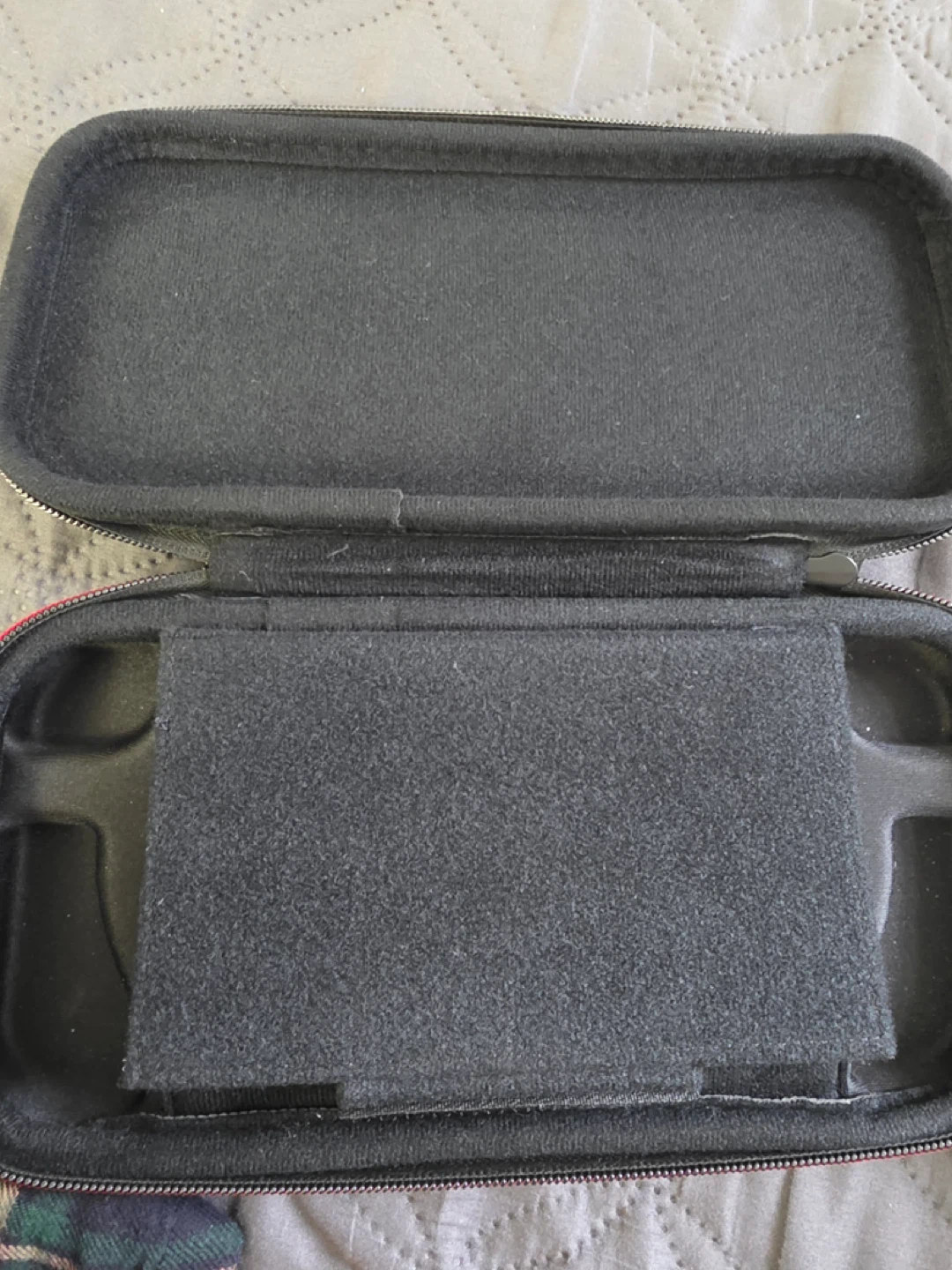Nintendo Switch Protective Carrying Case - photo 3