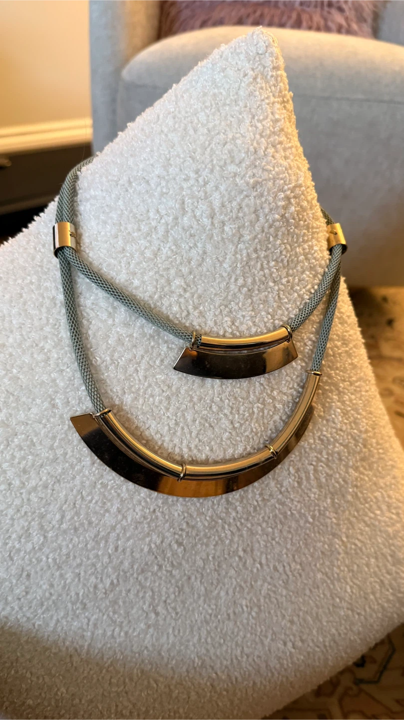 Two-Tiered Pendant Necklace