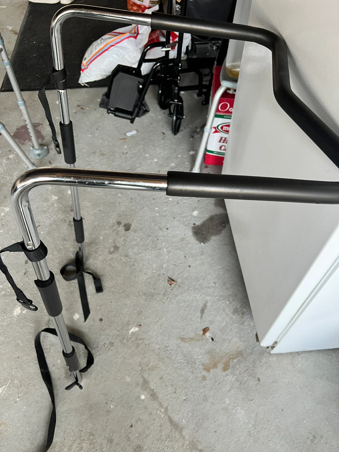 Adjustable Bedside Assist Bar - photo 3