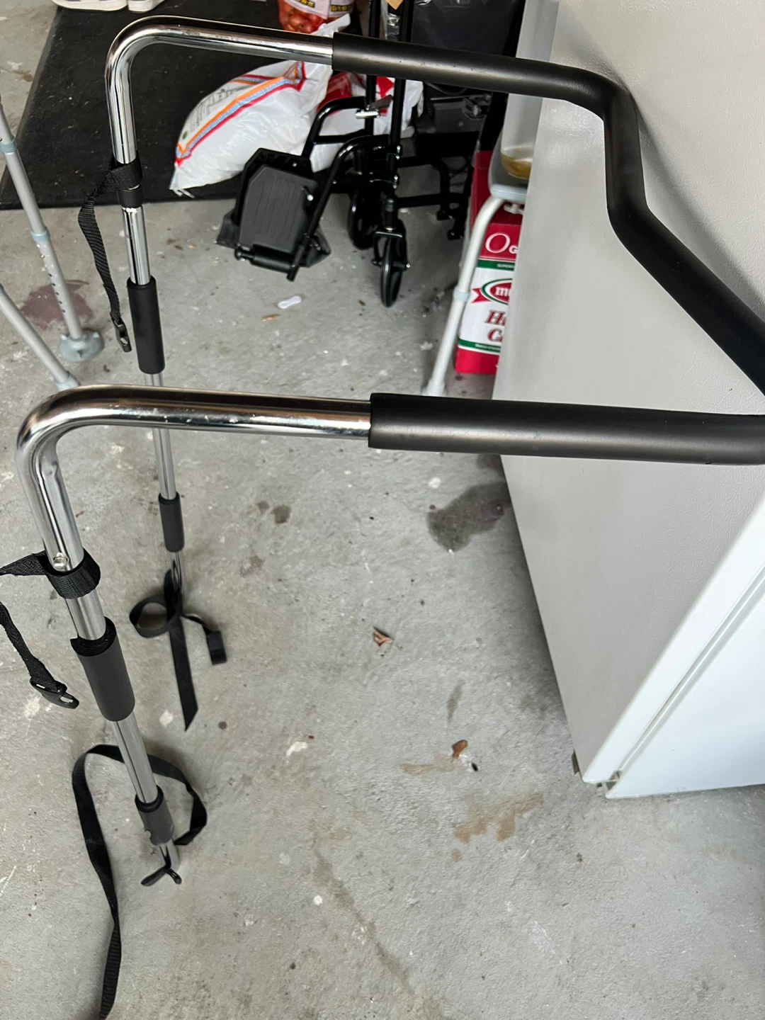 Adjustable Bedside Assist Bar - photo 2