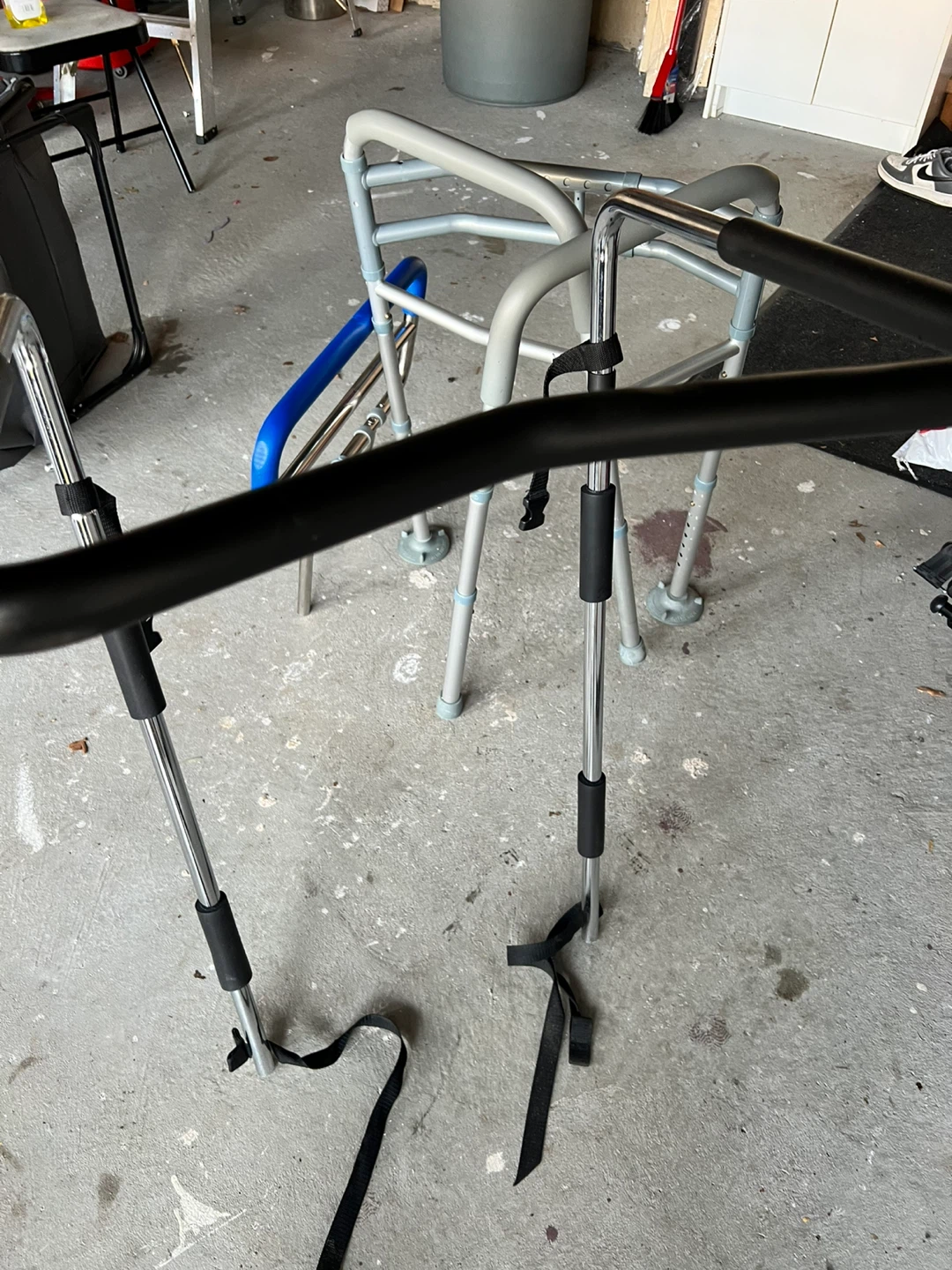 Adjustable Bedside Assist Bar - photo 4