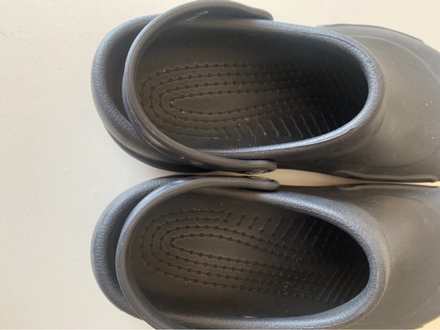 Crocs Black Slip-On Work Shoes Size M 8 / W 10 - photo 3