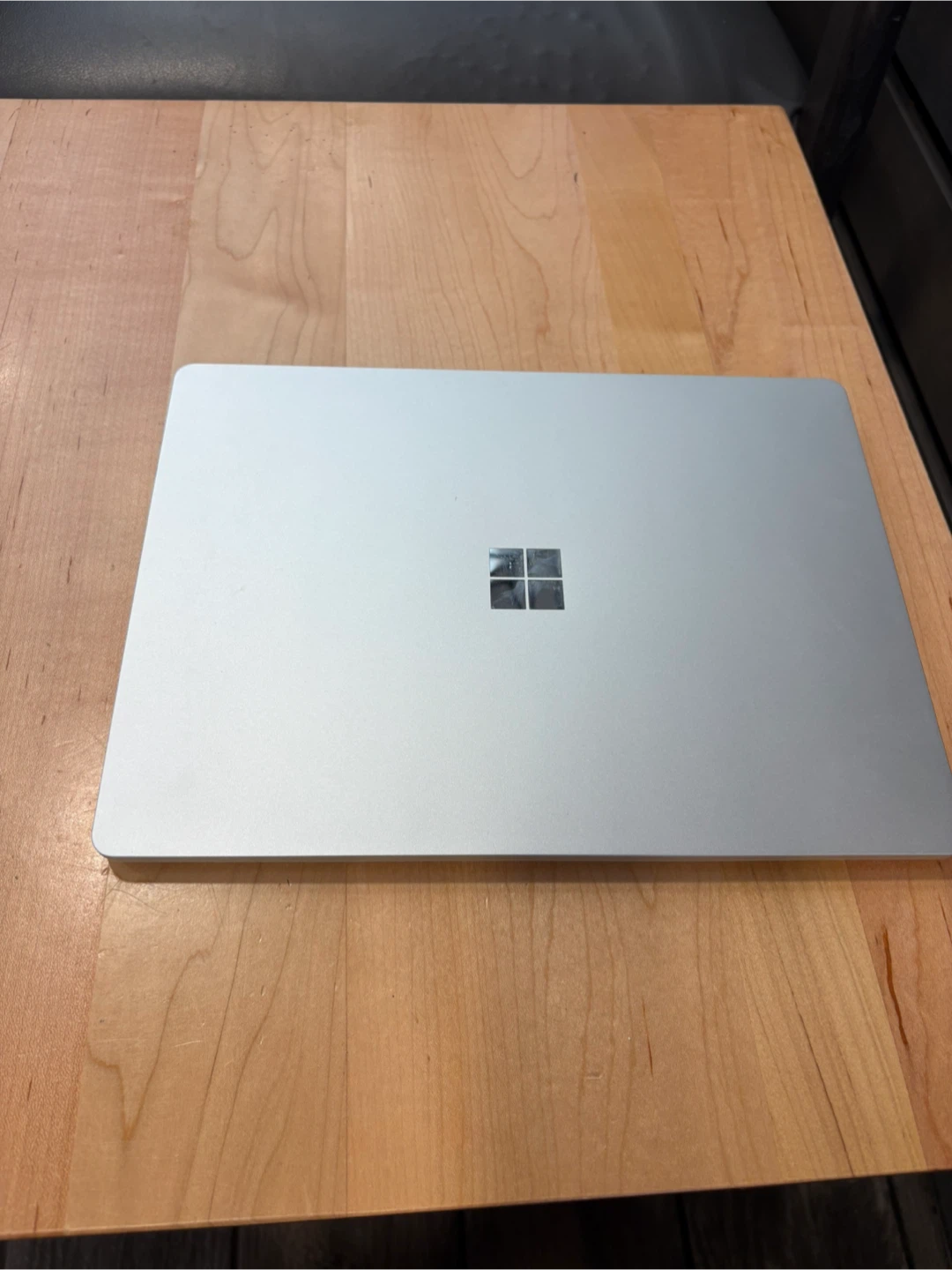 Microsoft Surface Laptop Go i5-1035G1 4GB RAM 128GB SSD - photo 3