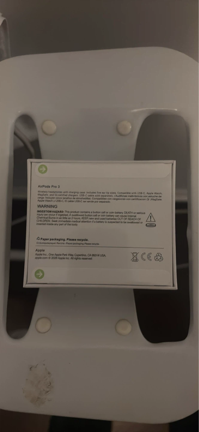 Apple AirPods Pro 3 - photo 3