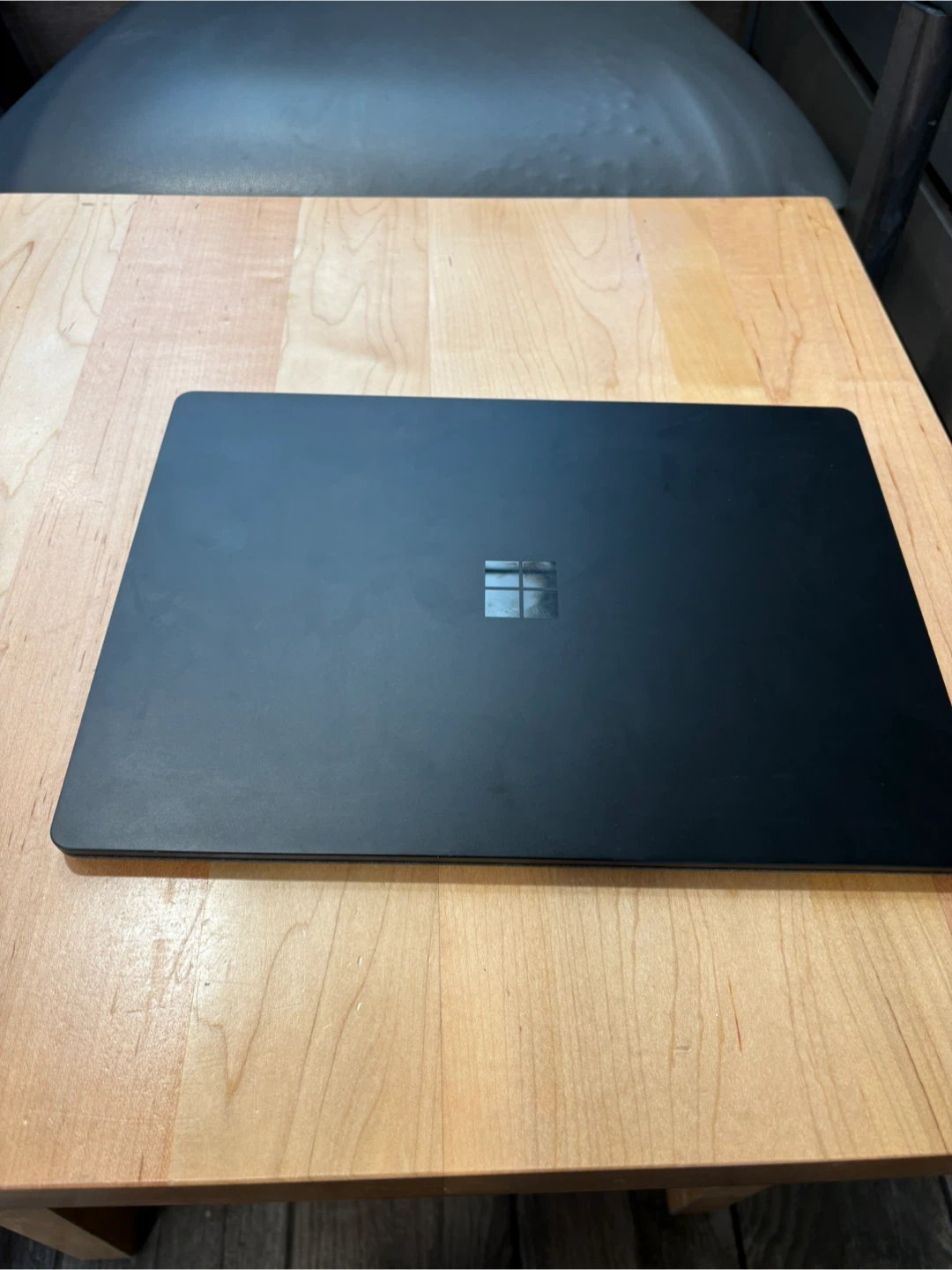 Microsoft Surface Laptop 2 year 2018 - photo 3