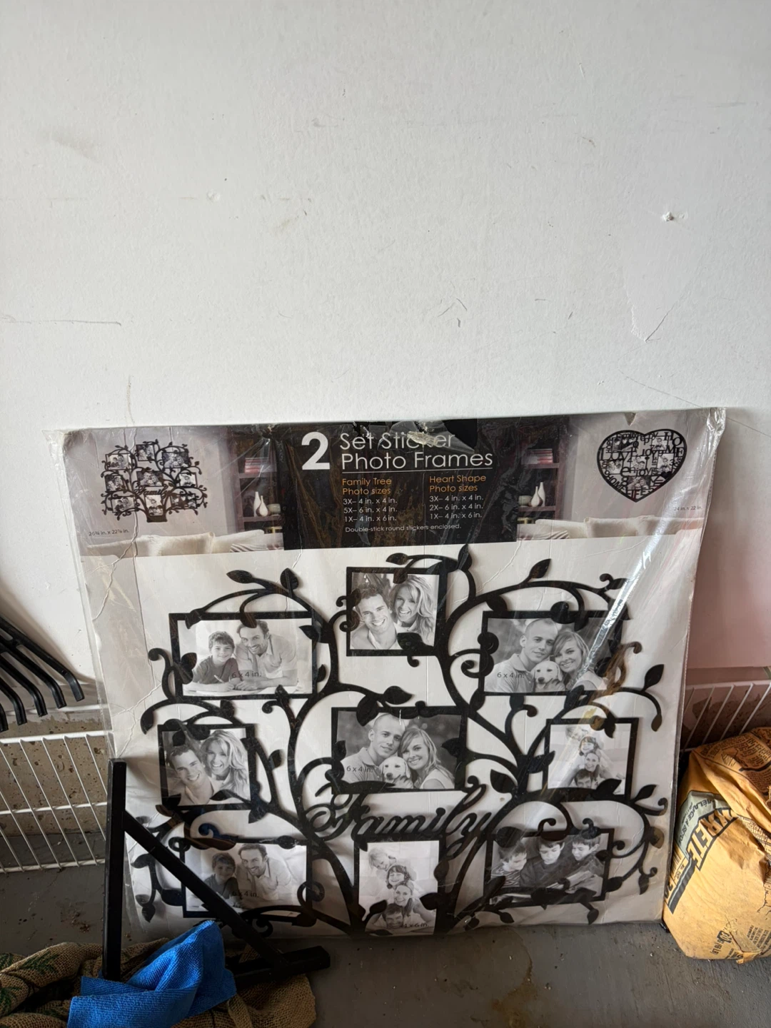 Set of 2 Sticker Photo Frames - Family Tree & Heart