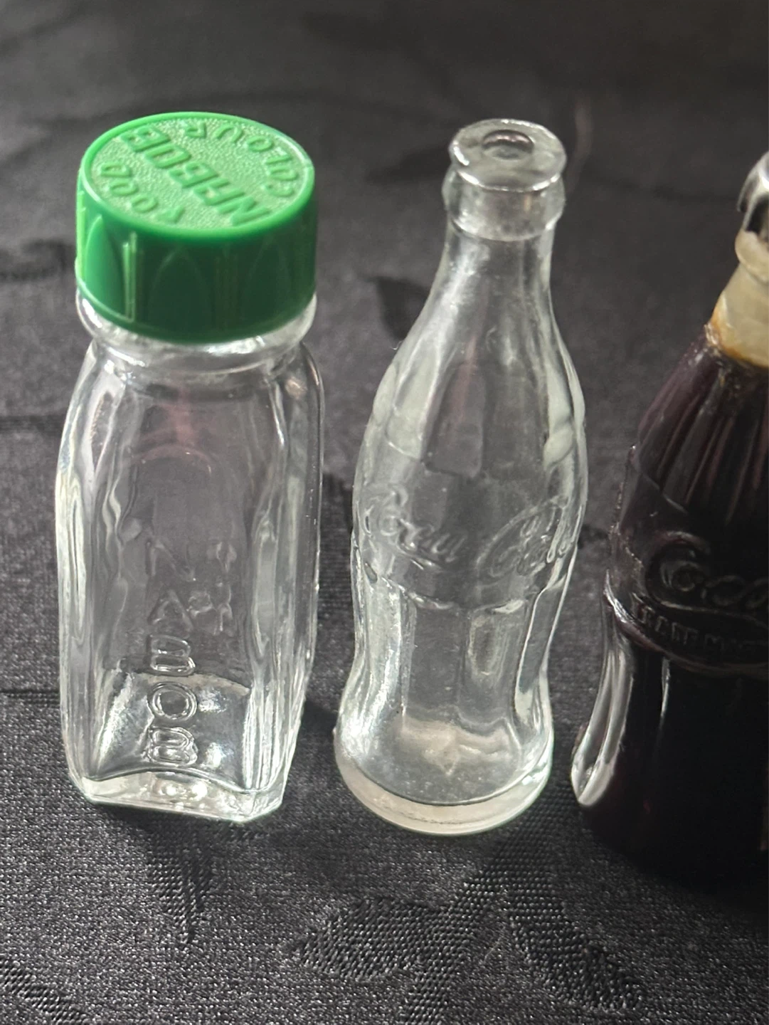 Vintage Miniature 3 Coke Bottles and 1 Nabob - photo 4