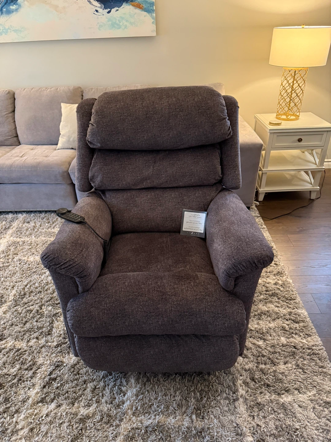 La-Z- Boy Lift Chair (Heat & Massage)