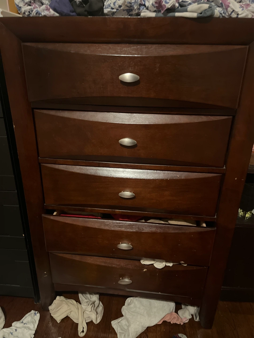 Dark Brown 5-Drawer Dresser