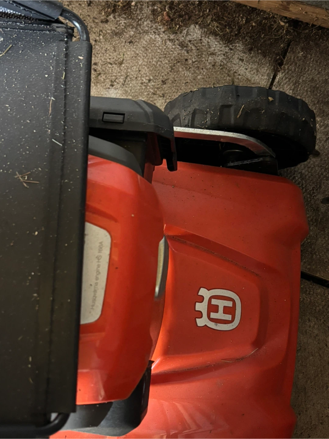 Husqvarna Electric Lawn Mower - photo 4