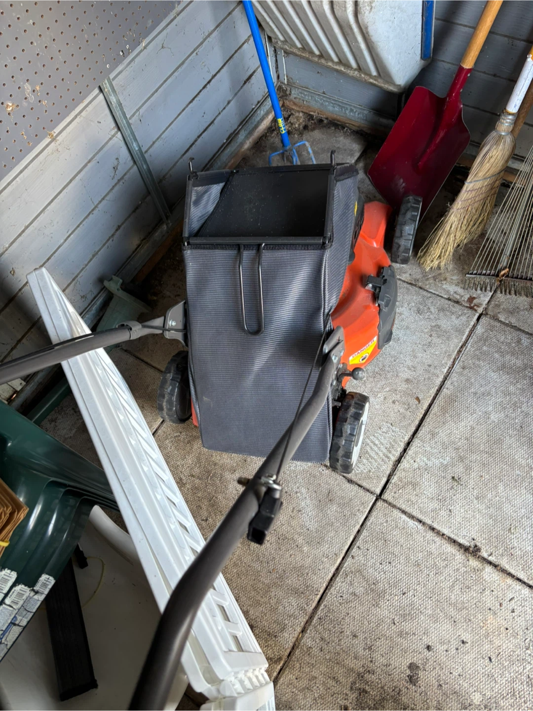 Husqvarna Electric Lawn Mower - photo 3