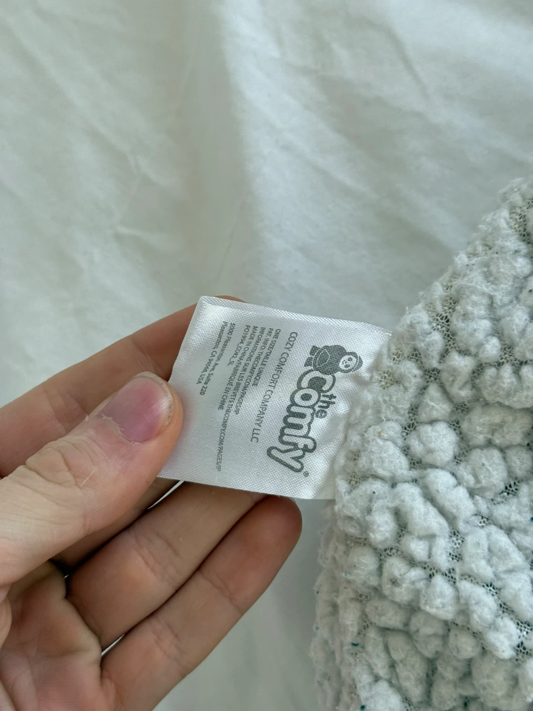 The Comfy Sherpa Lined Hooded Blanket medium - photo 5