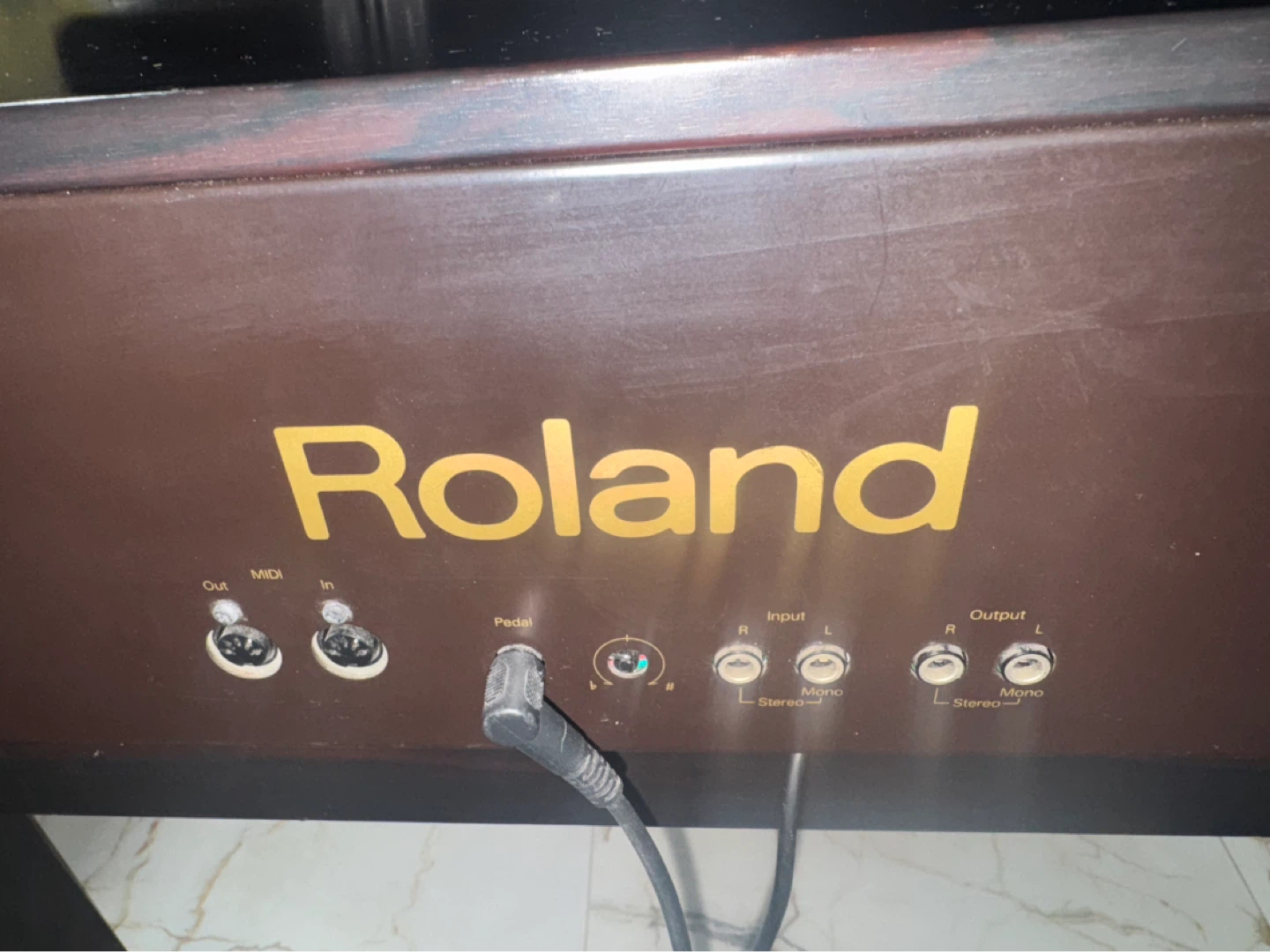 Roland Digital Piano HP 126 - photo 2