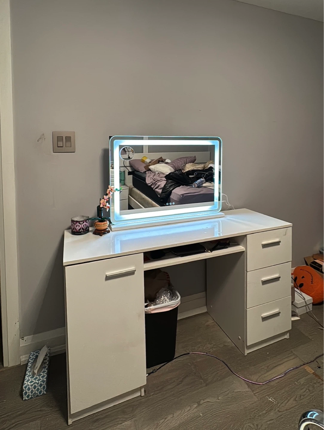 White Vanity Desk
