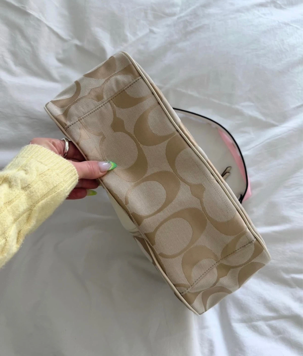 Vintage Coach Signature Stripe Hobo Bag (F21873) – Barely Used - photo 3