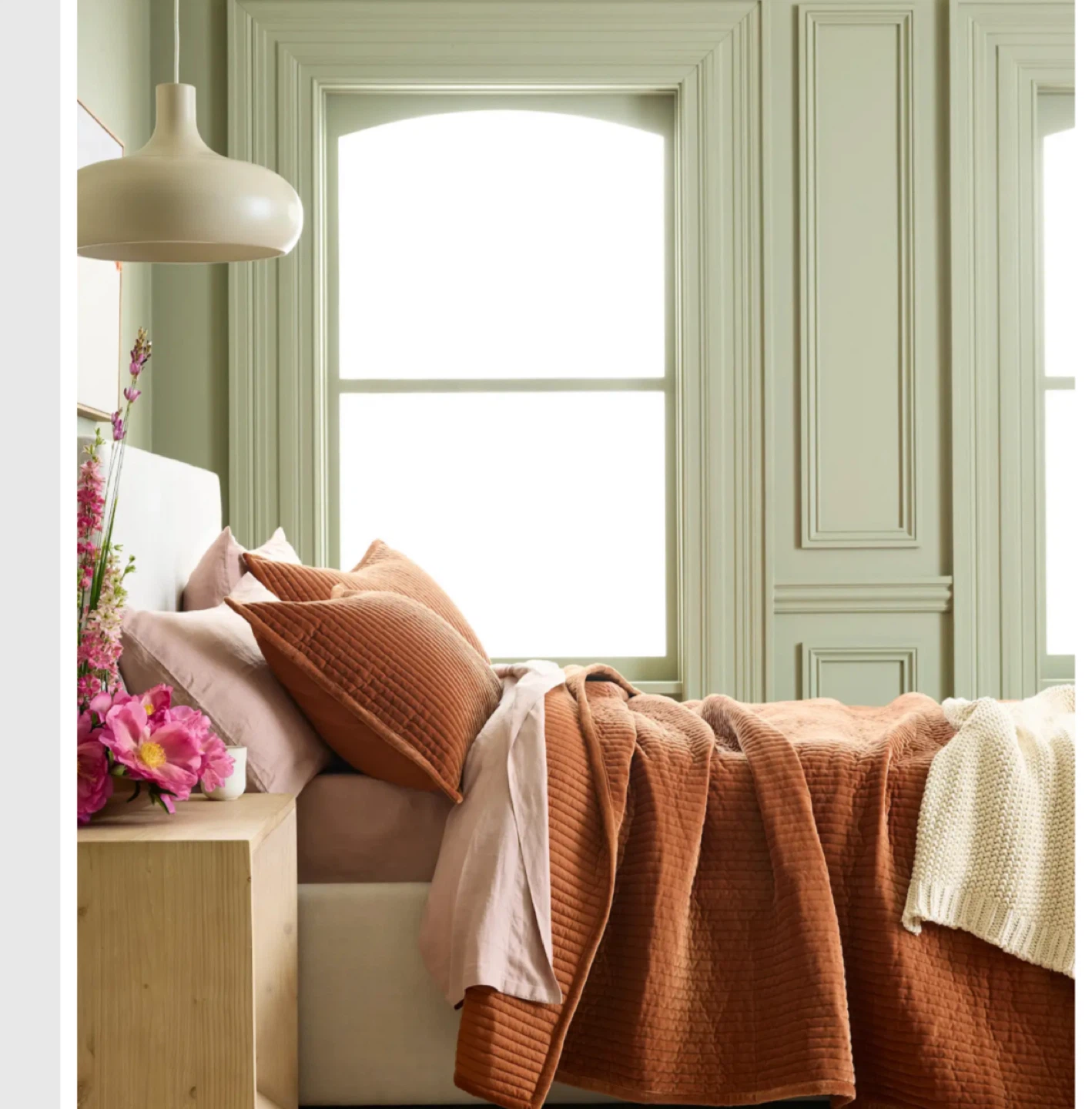 CB2 Velvet Quilt and two shams set - photo 2