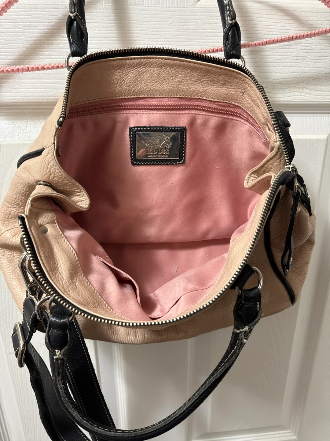Roots Leather Shoulder Bag - photo 2
