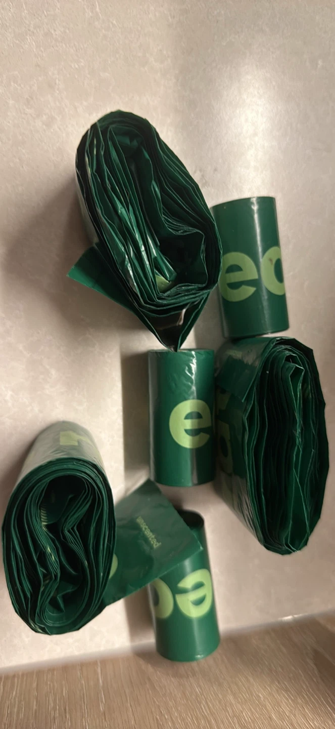 Earth Rated Poop Bags - photo 3