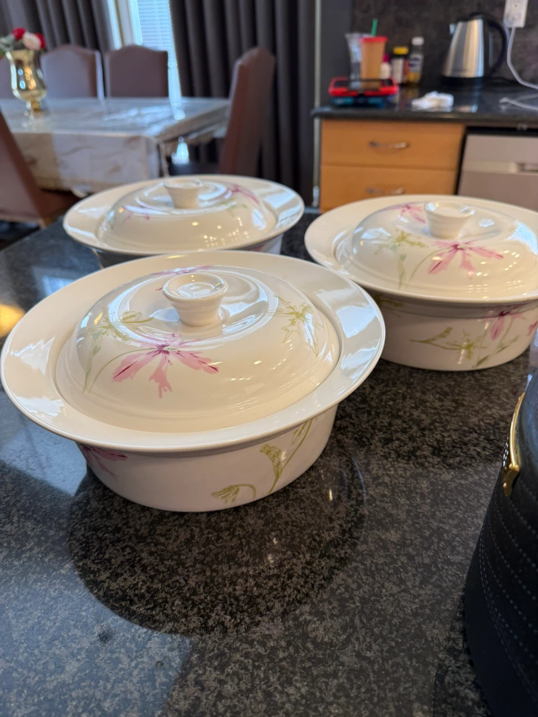 Set of 3 Lidded Serving Dishes