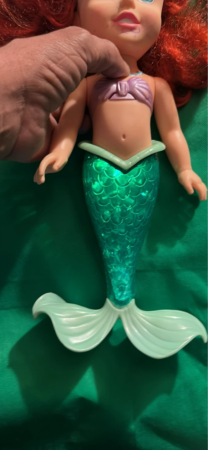 Disney Ariel Mermaid Doll - photo 2