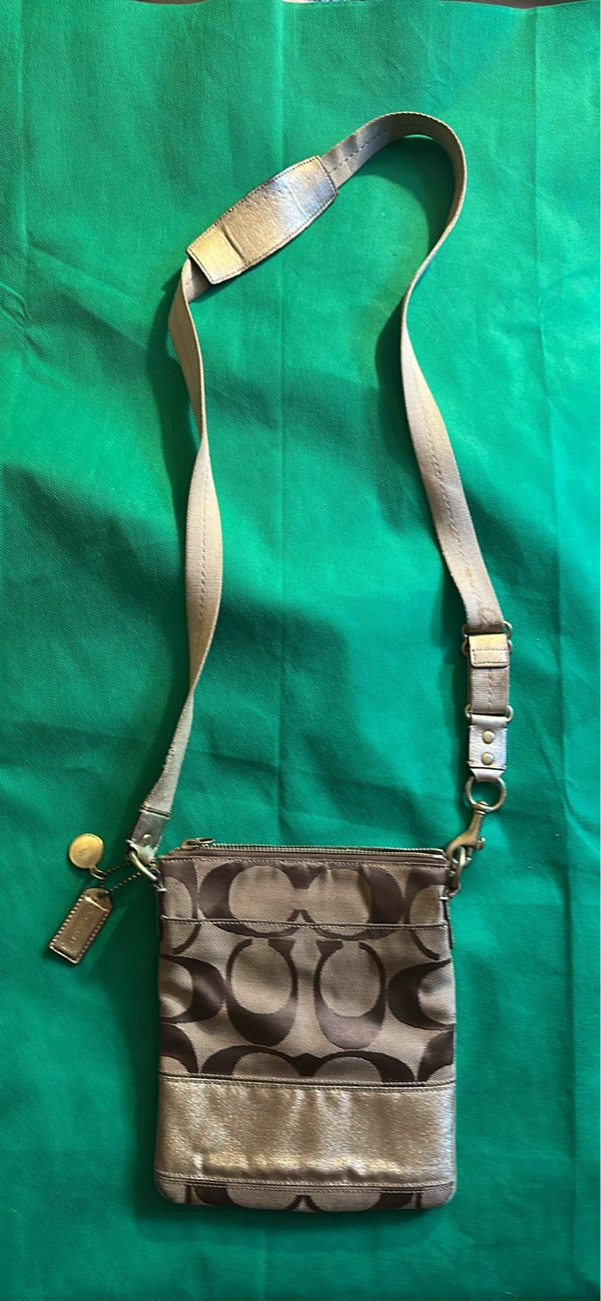 Coach Signature Canvas Crossbody Bag