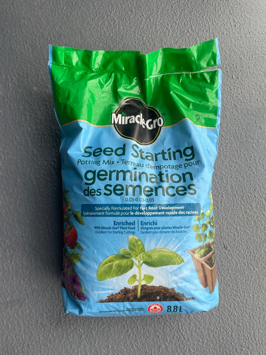 3 Bags of Miracle-Gro Seed Starting Potting Mix - 8.8L - photo 2