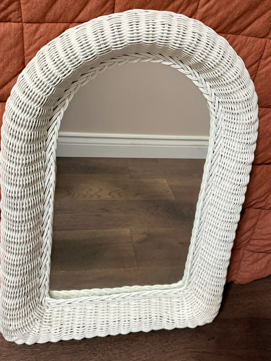 White Wicker Arch Mirror - photo 3