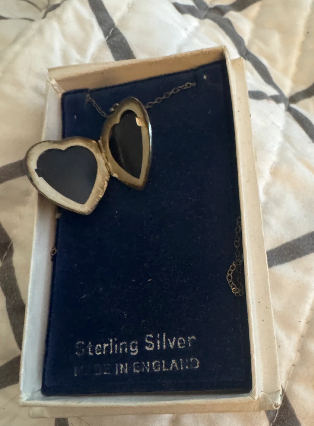 Vintage Sterling Silver Heart Locket Necklace - photo 4
