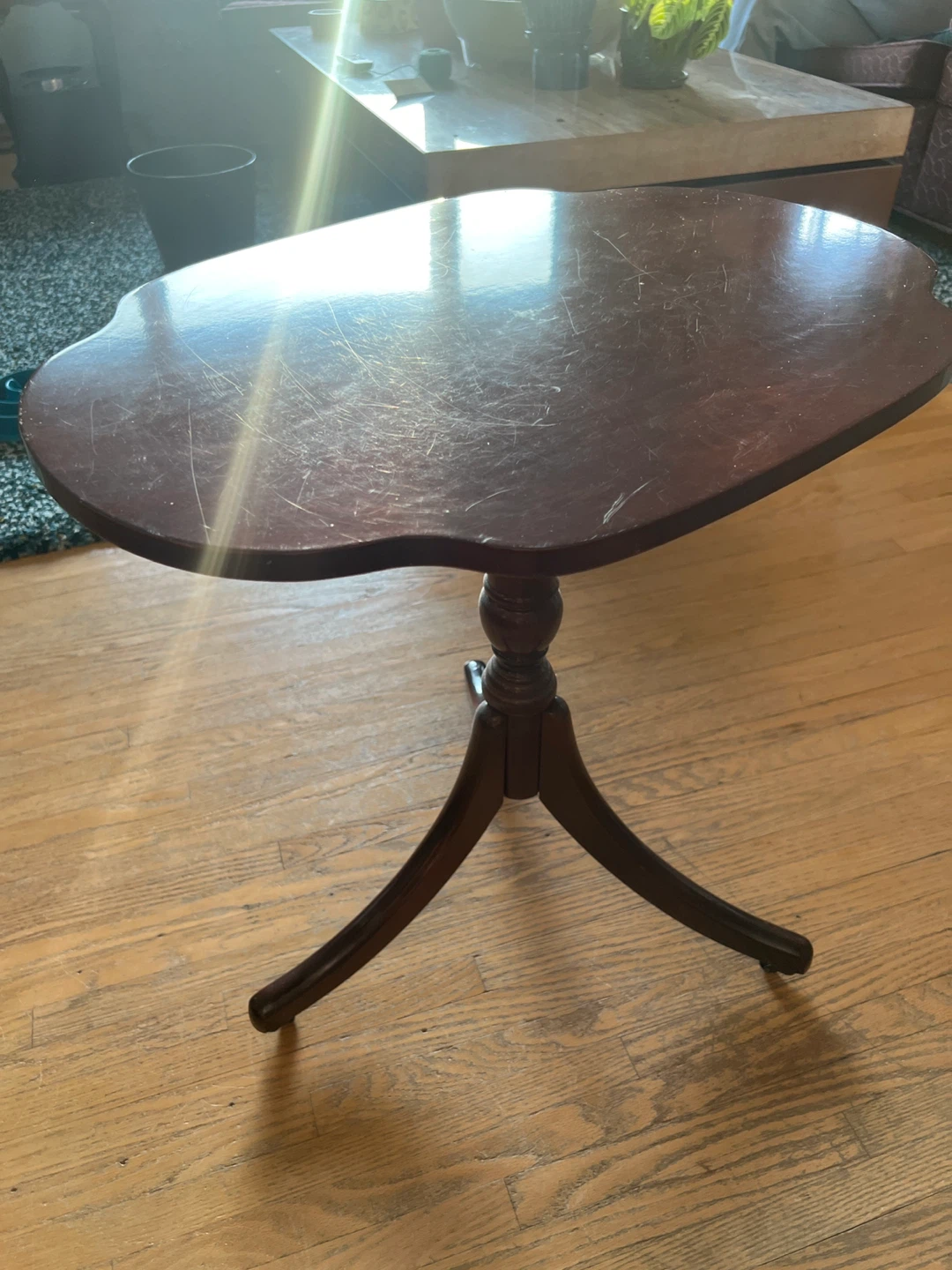 Bombay Company Accent Table - photo 3